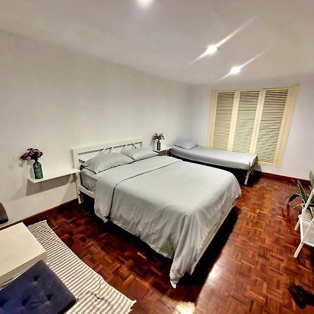 Home16 Sukhumvit16 Bangkok Bagian luar foto