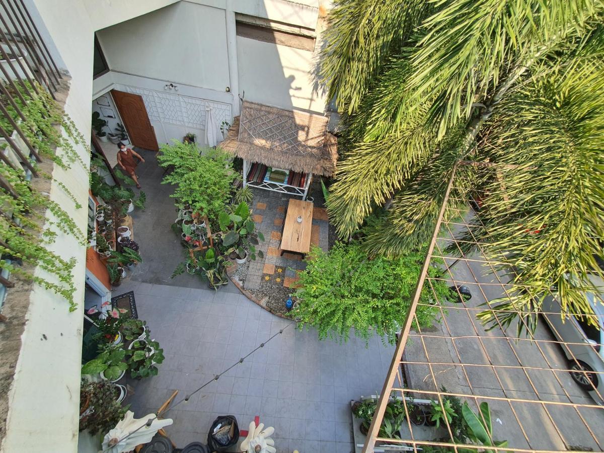 Home16 Sukhumvit16 Bangkok Bagian luar foto